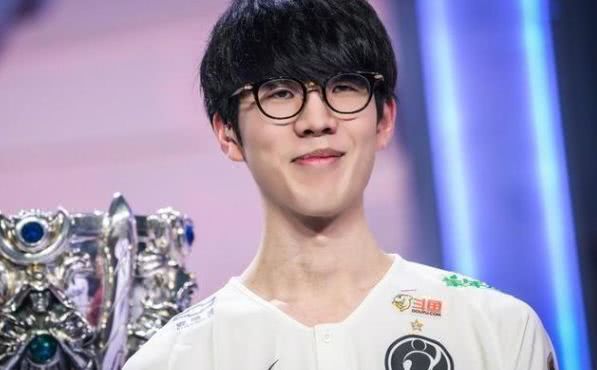 斯布鲁克 斯布鲁克