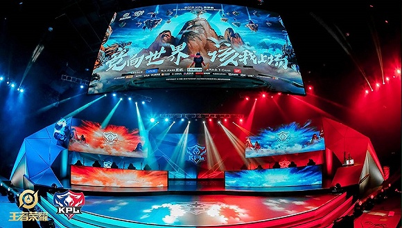 时展现压倒 时展现压倒