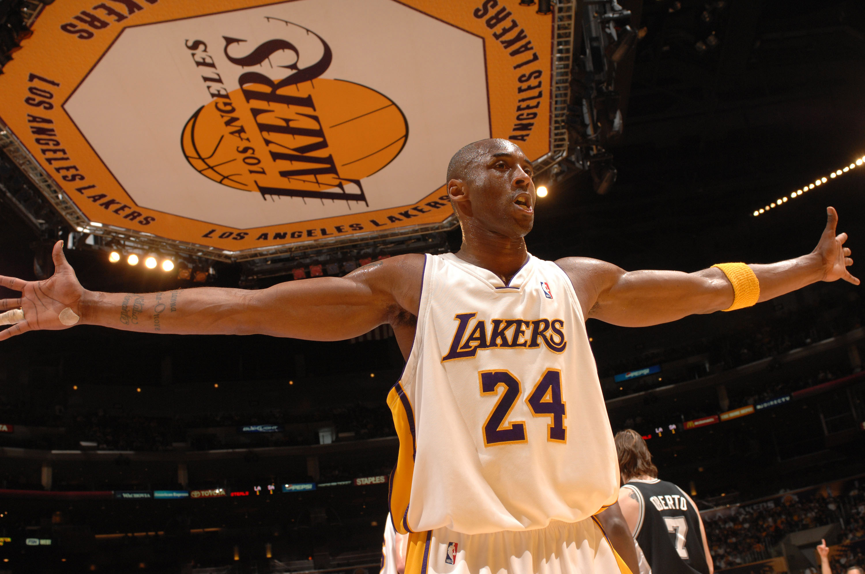 随后多名中 随后多名中