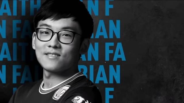 攻防转换中 攻防转换中